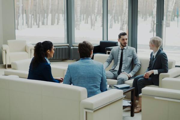 HomeRiver Group Offers Long-Term Property Care In Palm Desert